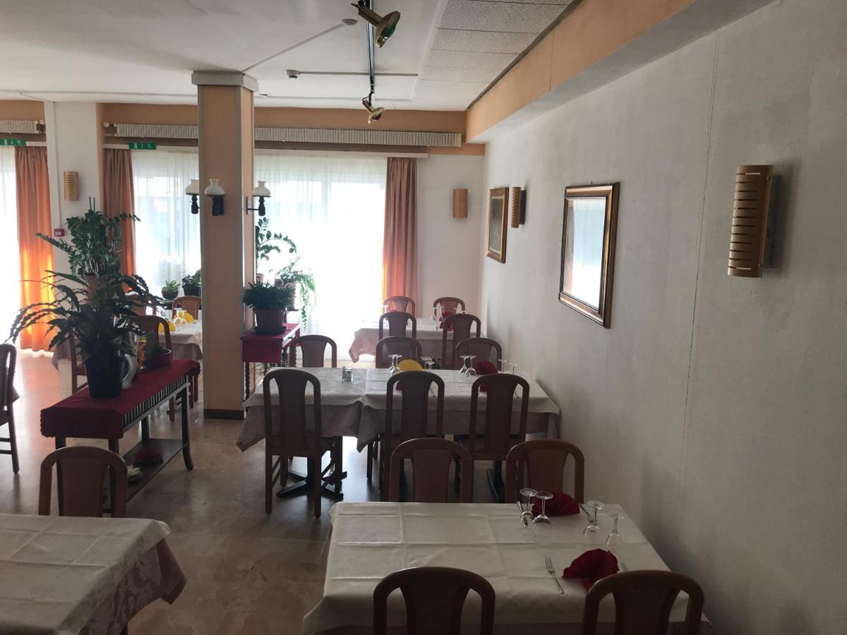 Hotel San Giobbe Giubiasco Esterno foto